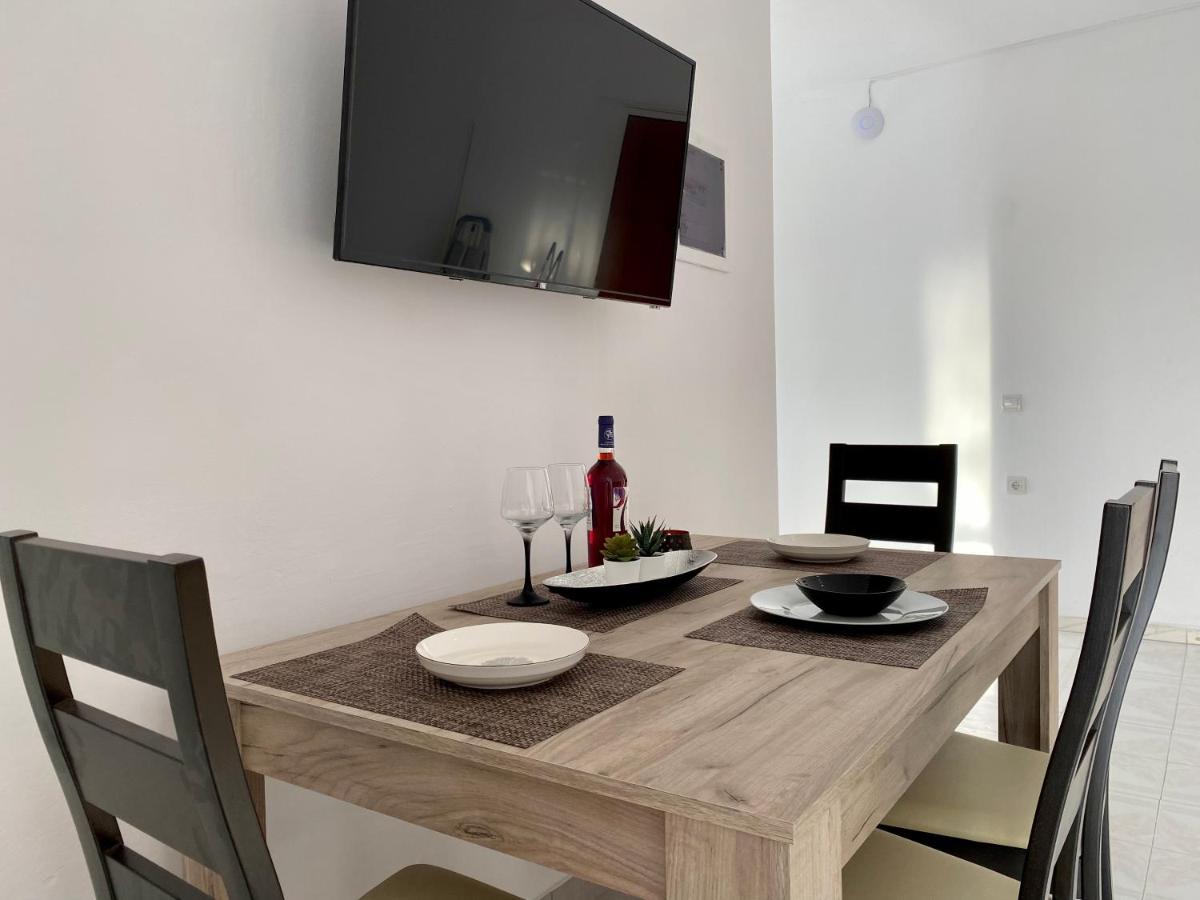Central, Sunny & Spacious Apartment, In Kos, "1" Dış mekan fotoğraf