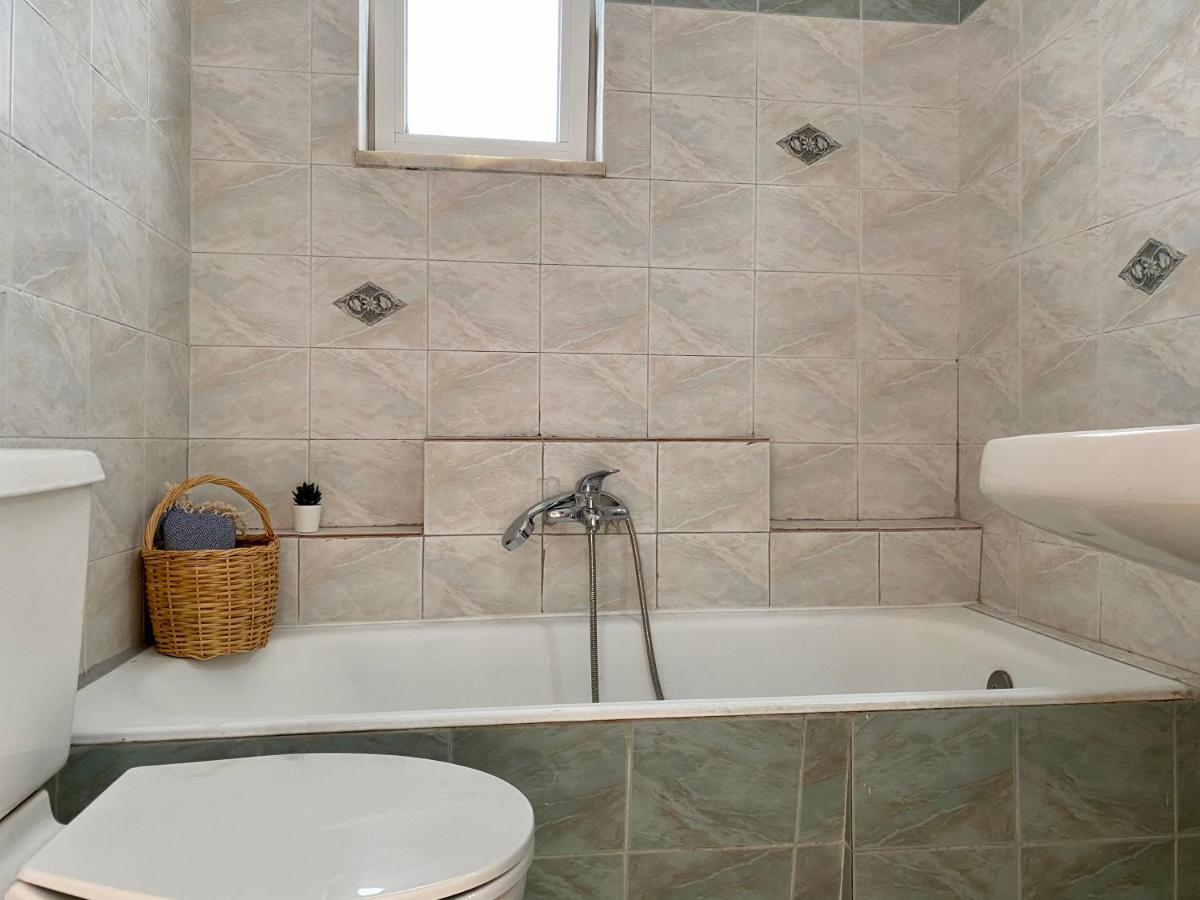 Central, Sunny & Spacious Apartment, In Kos, "1" Dış mekan fotoğraf