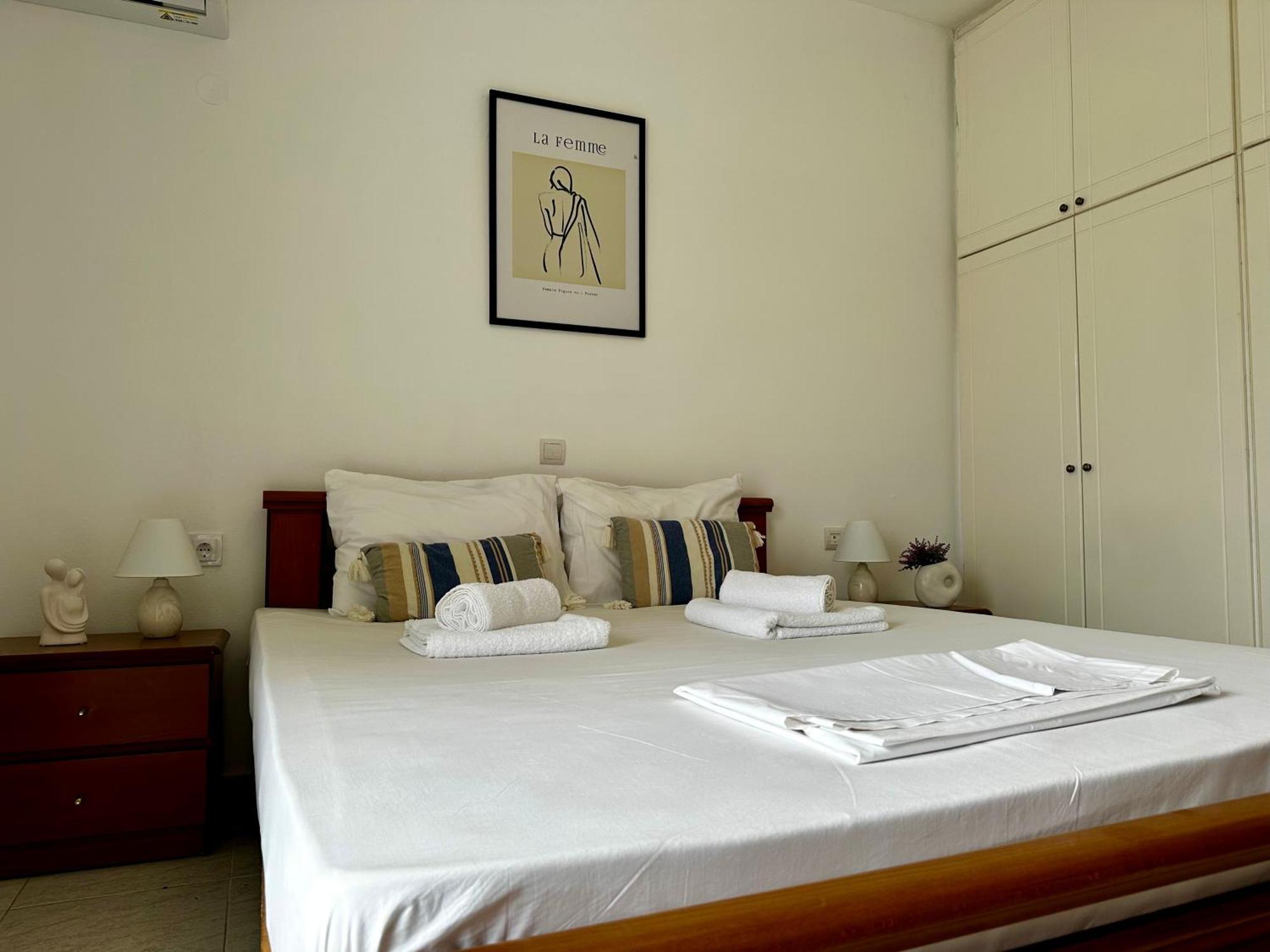 Central, Sunny & Spacious Apartment, In Kos, "1" Dış mekan fotoğraf